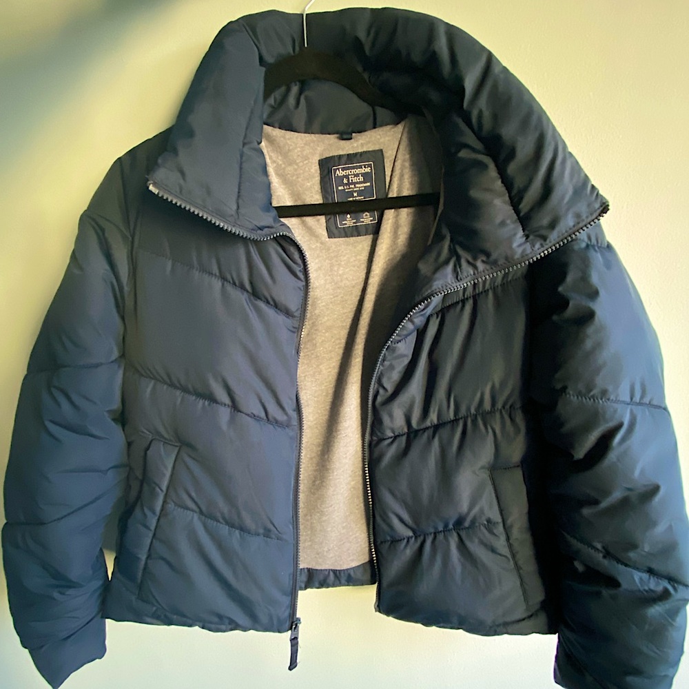 Abercrombie & Fitch Puffer Jacket women’s size M